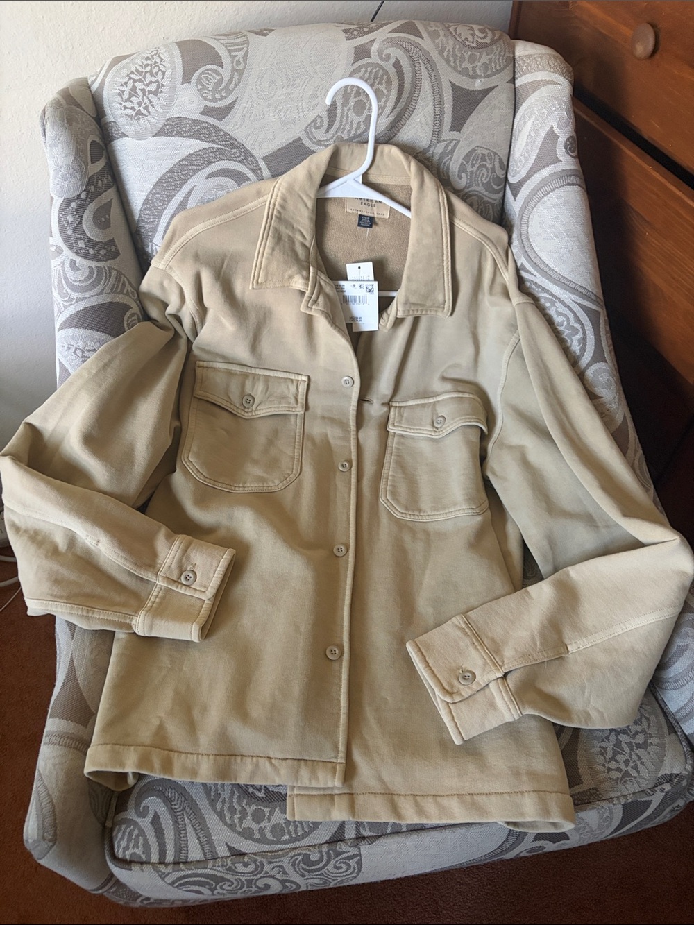 NWT American Eagle Outfitters Beige button down super soft size L